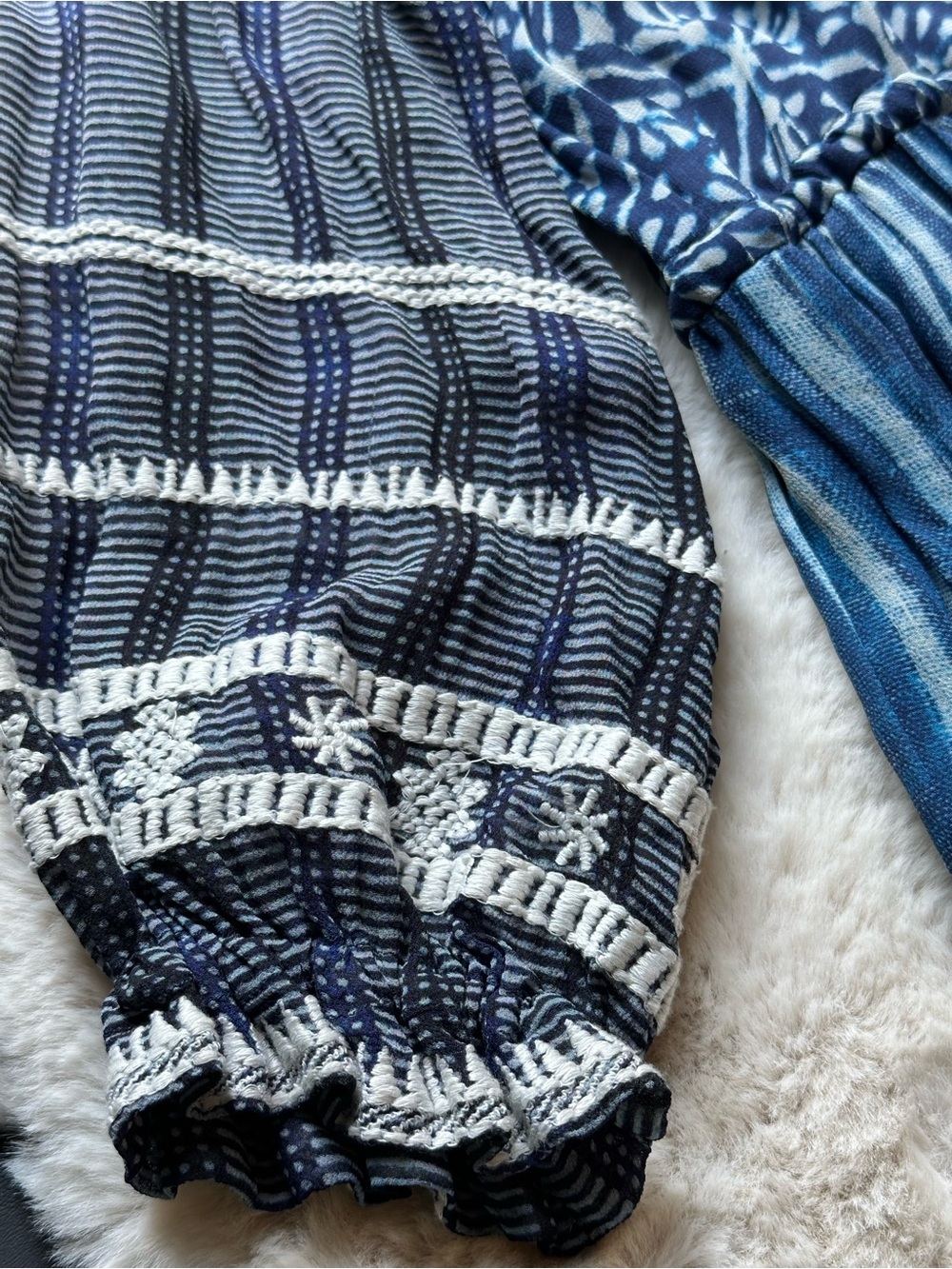 Hemant & Nandita Boho Tassel Mini Dress Blue & White Pom Pom Size XS - Picture 8 of 12